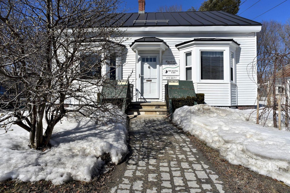 1. Welcome to 12 Heselon ST, Skowhegan