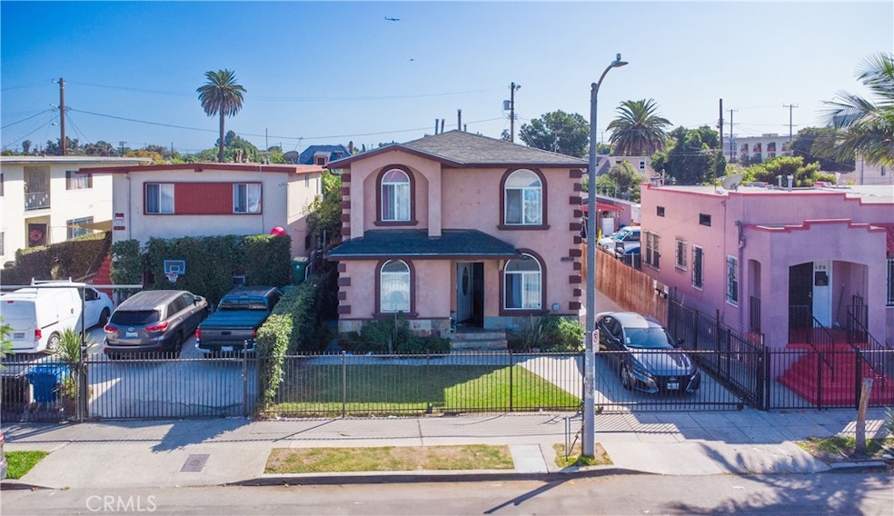 124 E 54th St, Los Angeles, CA 90011 - photo 1