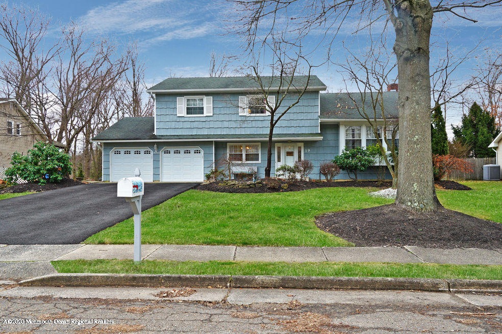 19 Duncan Dr, Morganville, NJ 07751 - photo 1