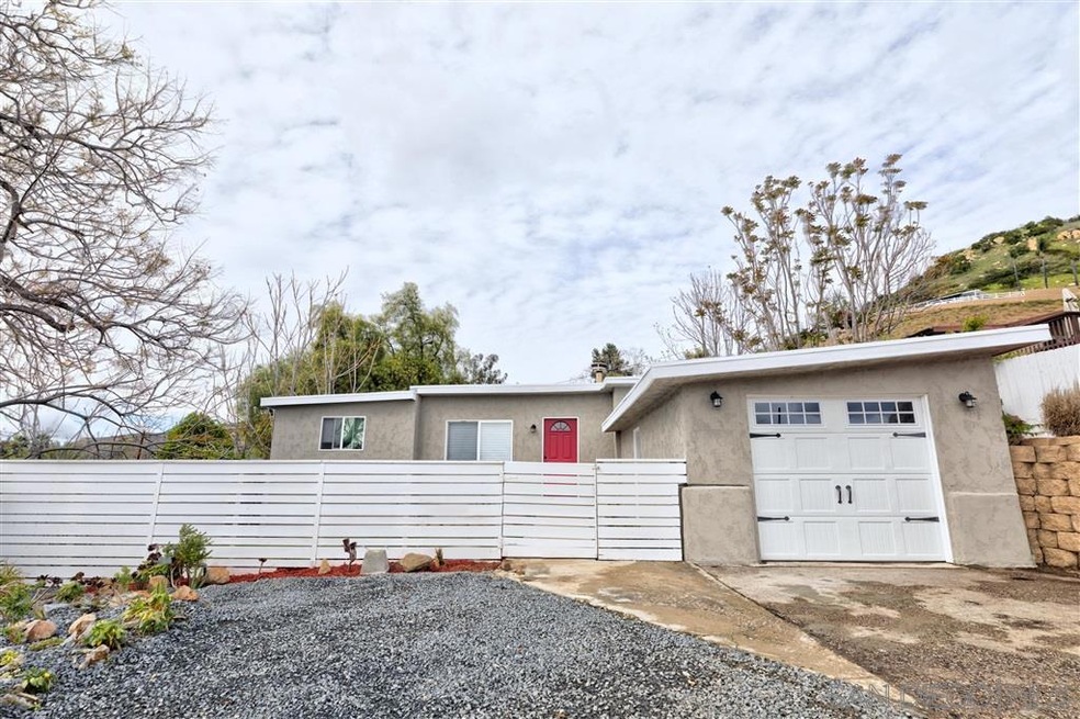 13634 Vian Rd, Poway, CA 92064 - photo 1