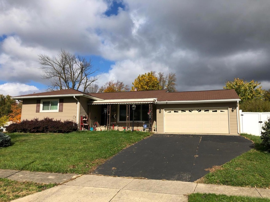 4464 Chandler Dr - Front