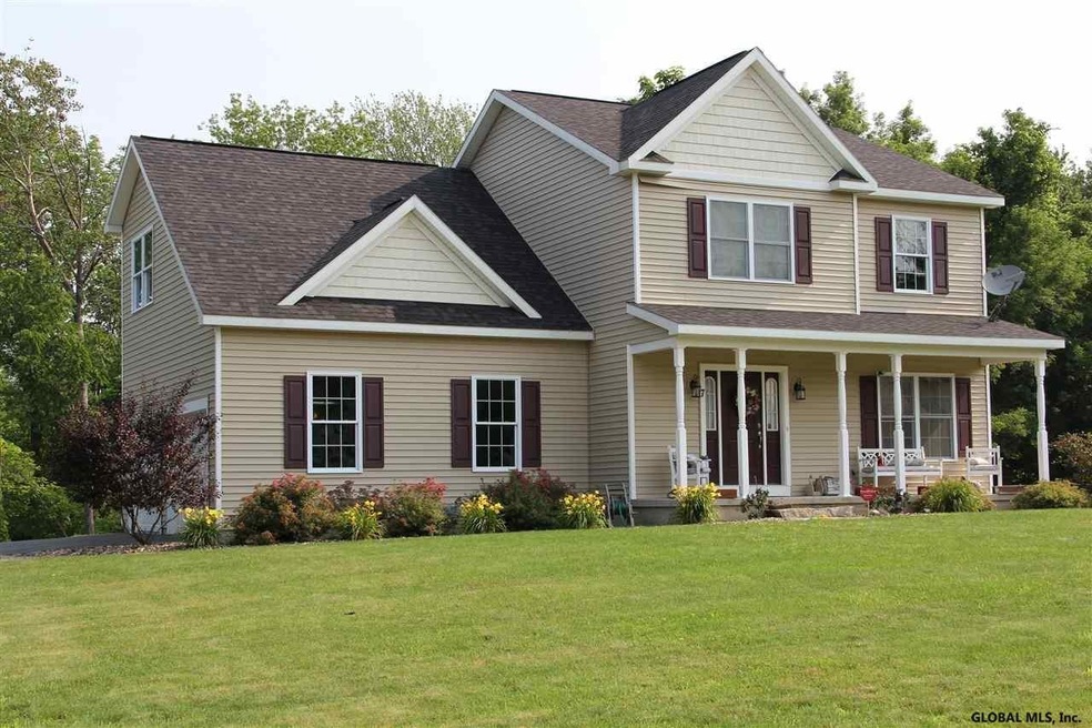 7 Avenue B, Rensselaer, NY 12144 - photo 1