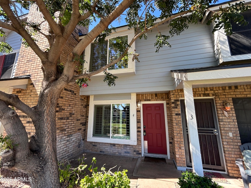 9831 S 48th Way unit 4, Phoenix, AZ 85044 - photo 1