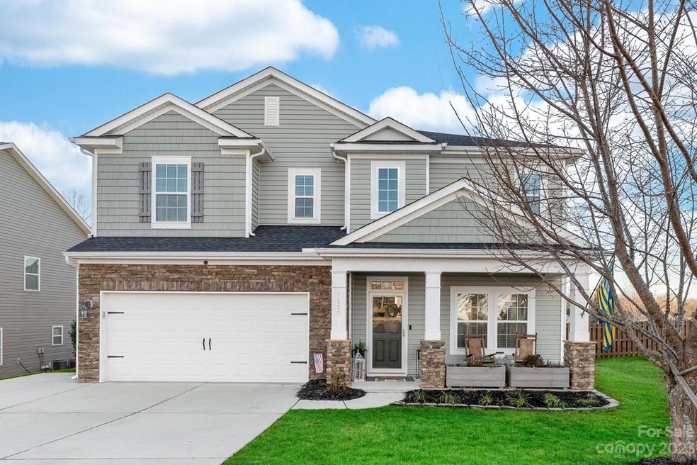 1520 Taryn Ln, Clover, SC 29710 - photo 1