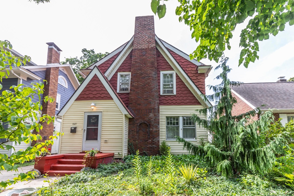 1021 Britten Ave, Lansing, MI 48910 - photo 1