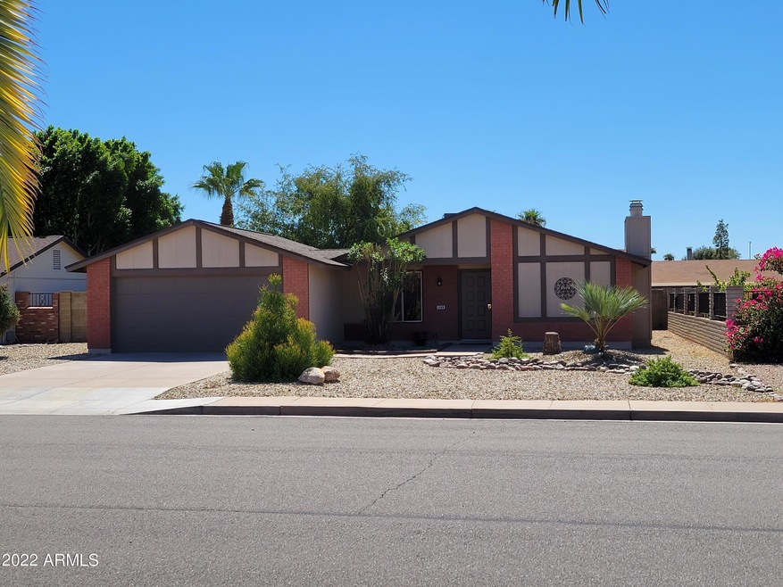 1529 W El Alba Way, Chandler, AZ 85224 - photo 1