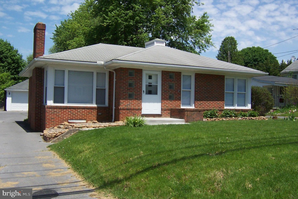 19824 Jefferson Blvd, Hagerstown, MD 21742 - photo 1