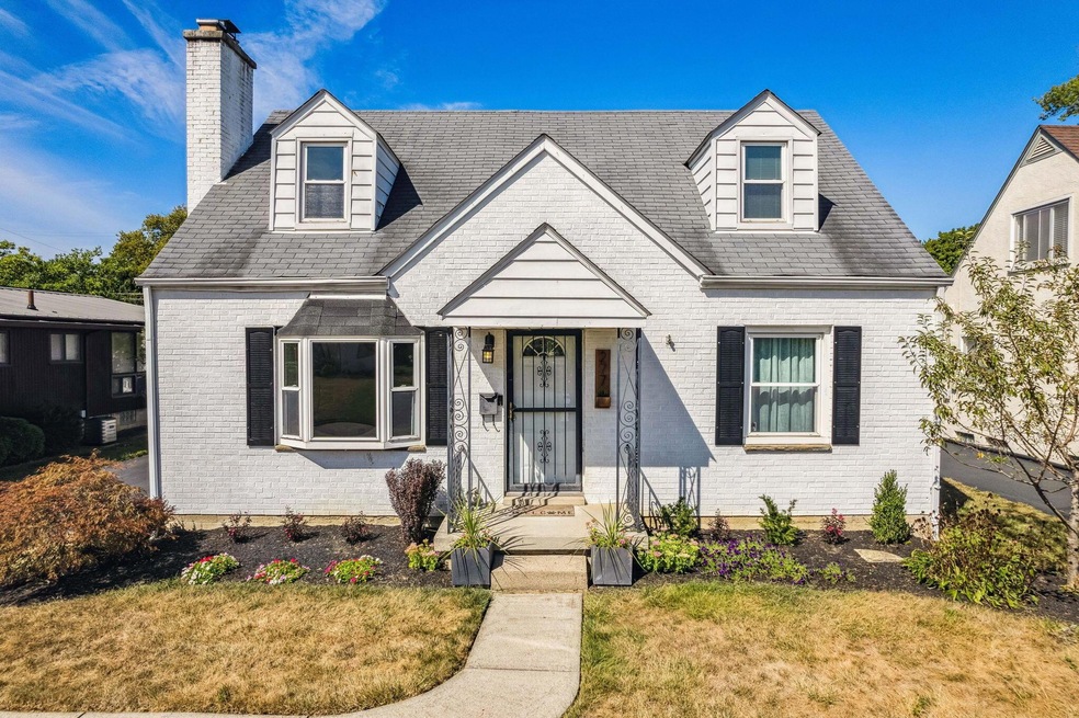 mls-277-s-kellner-rd 1