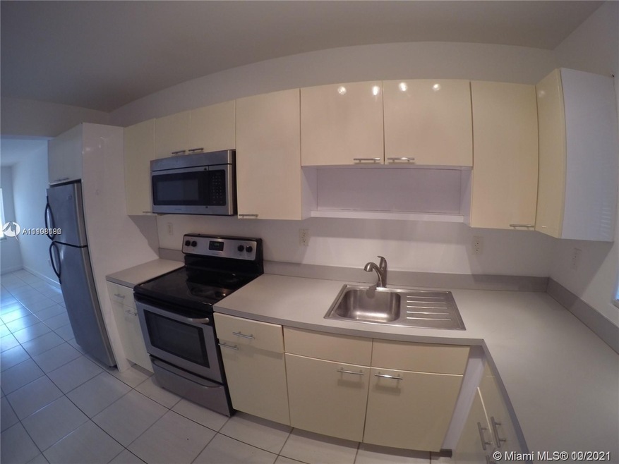 525 79th St unit 3, Miami Beach, FL 33141 - photo 1