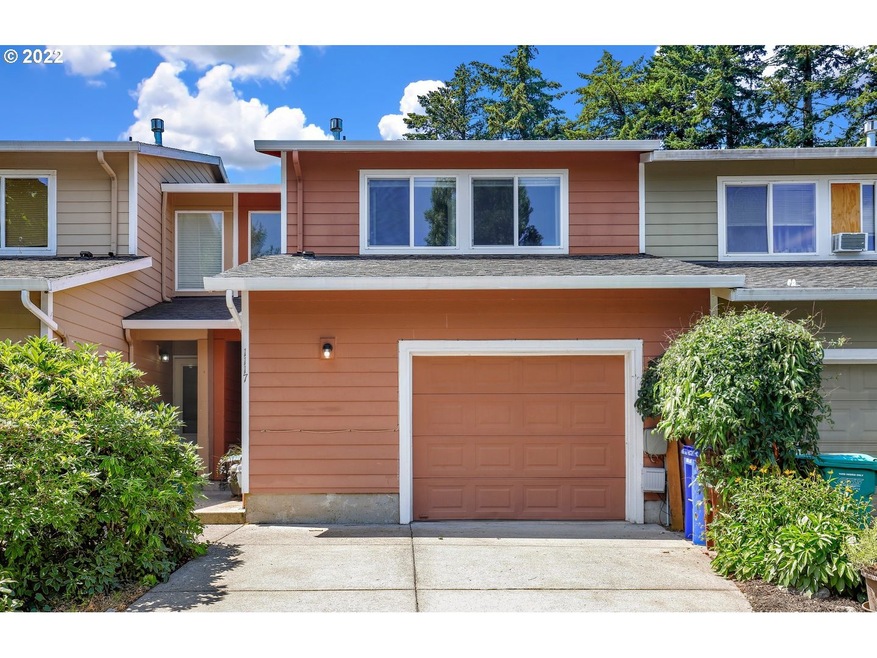 1117 NE Palmblad Dr, Gresham, OR 97030 - photo 1