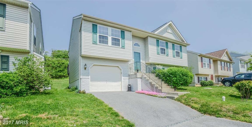 823 Brunswick St, Brunswick, MD 21716 - photo 1