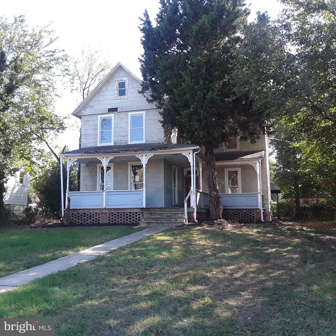 3605 Brehms Ln, Baltimore, MD 21213 - photo 1