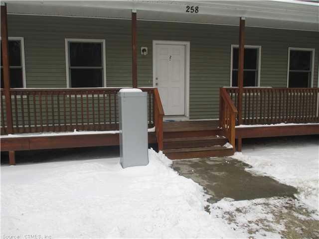 258 Cooke St unit 2, Waterbury, CT 06710 - photo 1