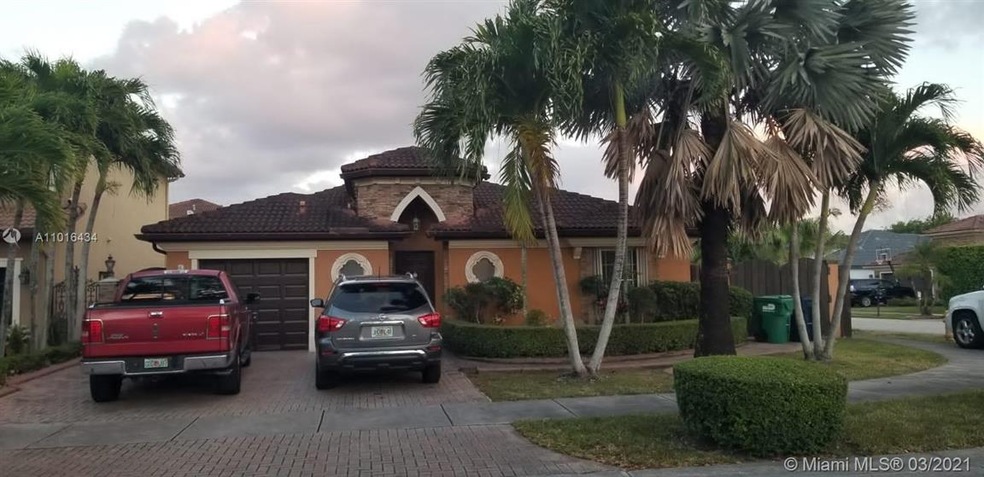 5127 SW 165th Ct, Miami, FL 33185 - photo 1