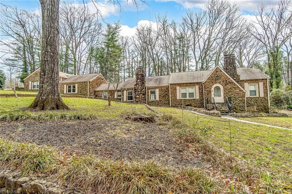 1203 Mountain Rd, Asheboro, NC 27205 - photo 1