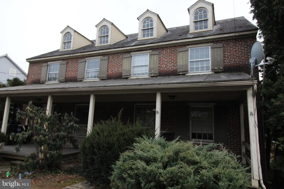 1076 Main St, East Earl, PA 17519 - photo 1