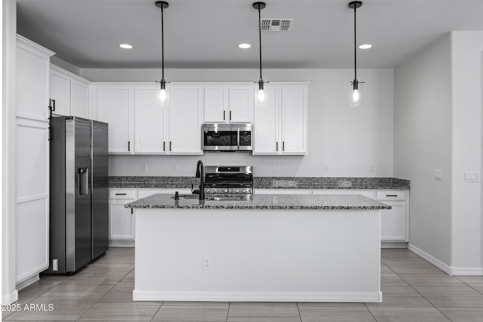 8250 E Inverness Ave, Mesa, AZ 85209 - photo 1