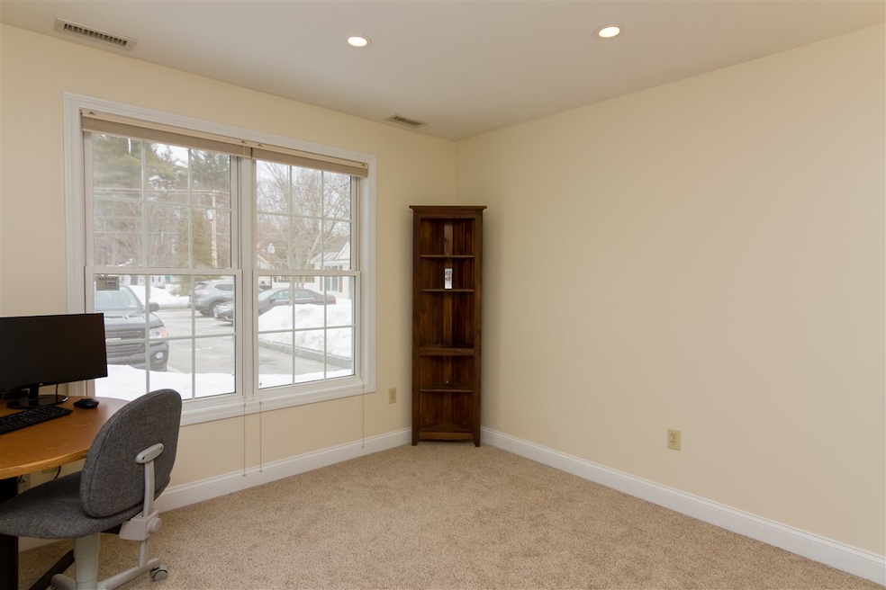 45 Bog Rd unit B1, Concord, NH 03303 - photo 1