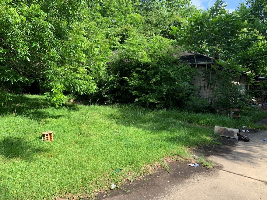 6518 Romona Blvd, Houston, TX 77086 - photo 1