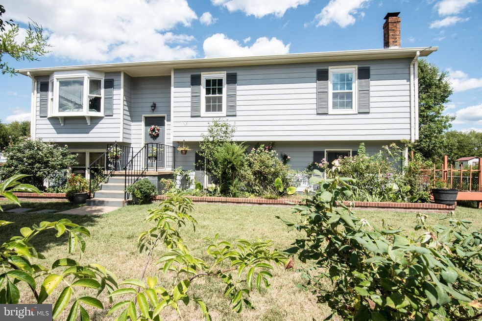 10937 Blake Ln, Bealeton, VA 22712 - photo 1