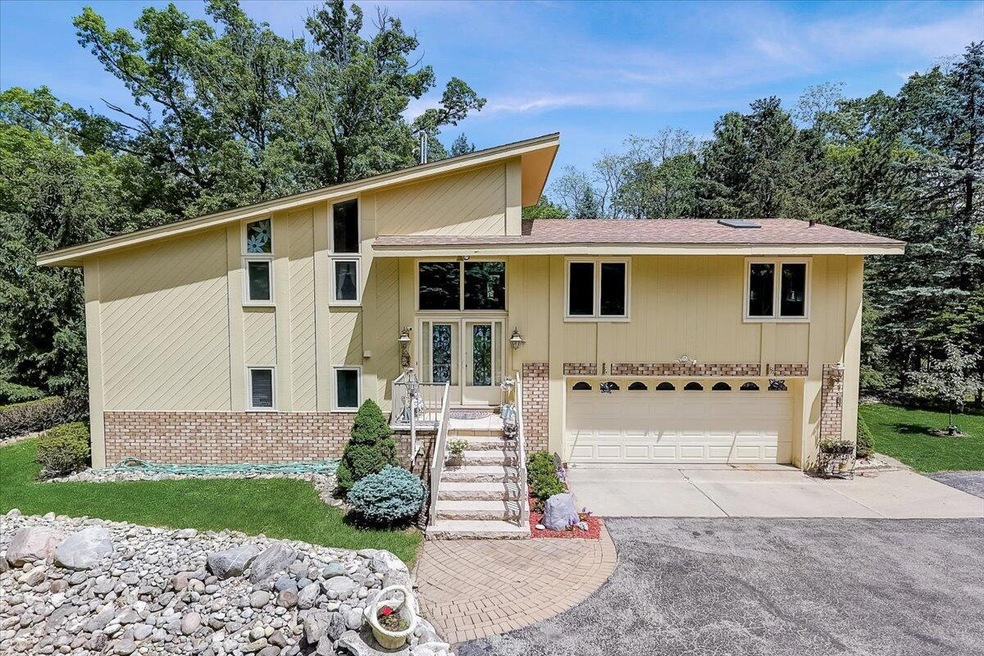 71-Fairfield Way-071