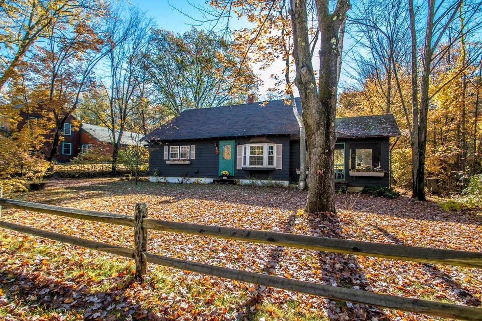 21 Artist Falls Rd, North Conway, NH 03860 - photo 1