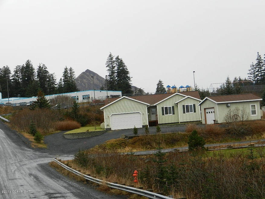 896 Mallard Way