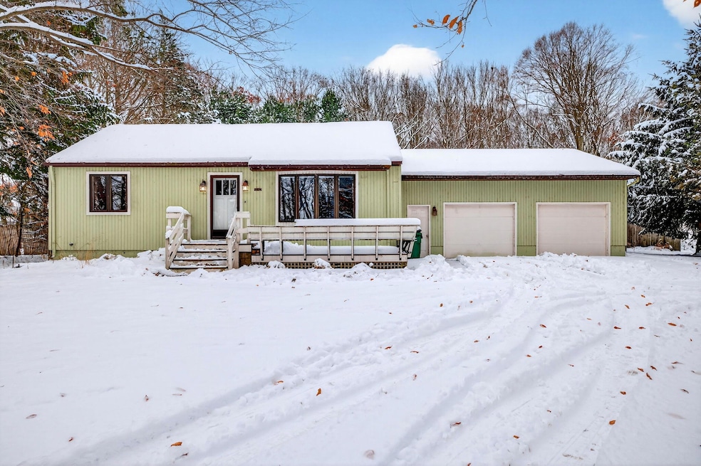 4781 S Shore Dr, Whitehall, MI 49461 - photo 1