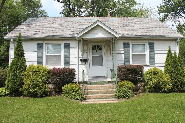 204 N Colfax St, Griffith, IN 46319 - photo 1