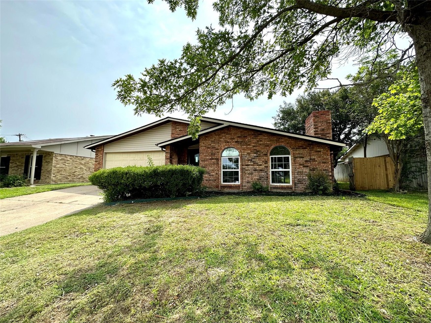 3004 Shady Brook Dr, Bedford, TX 76021 - photo 1