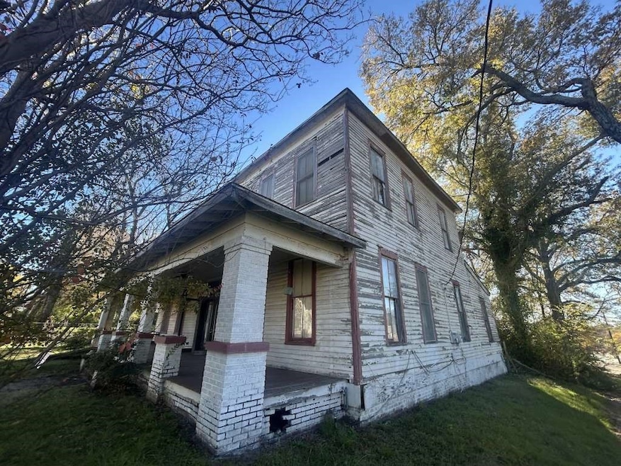 500 E Austin St, Marshall, TX 75670 - photo 1