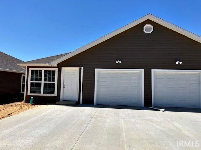 5229 Canyon Cir unit A, Newburgh, IN 47630 - photo 1