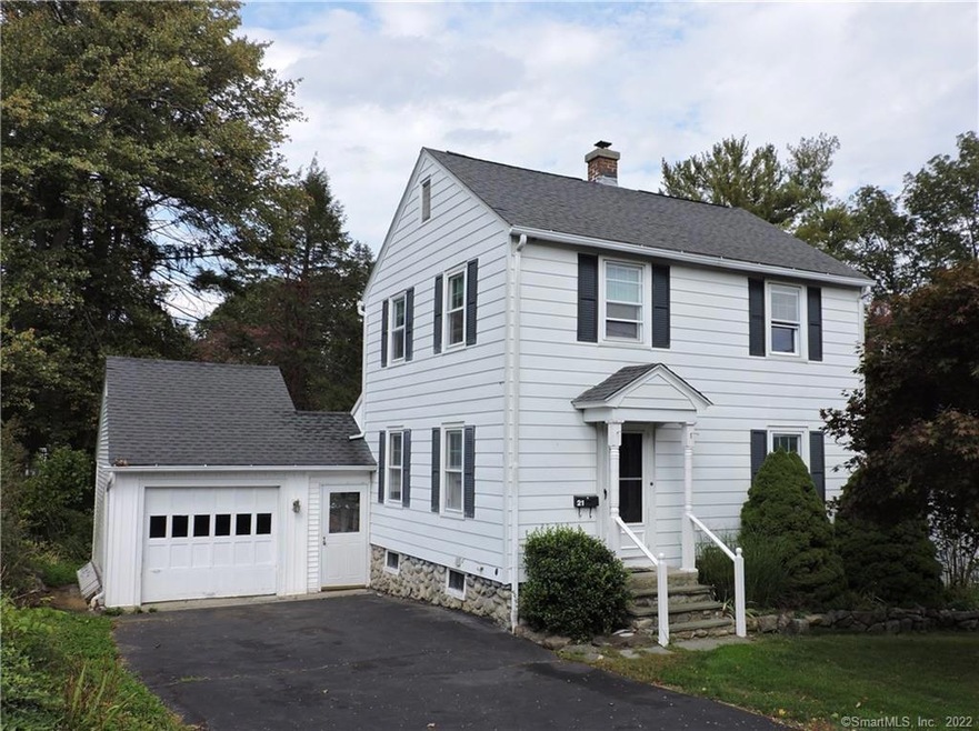 21 Chestnut St, Naugatuck, CT 06770 - photo 1