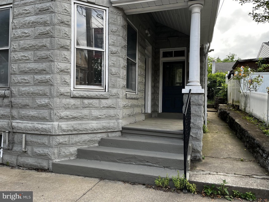 315 S 2nd St unit 1, Chambersburg, PA 17201 - photo 1