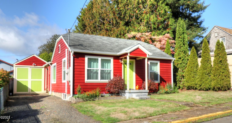 Exterior 1