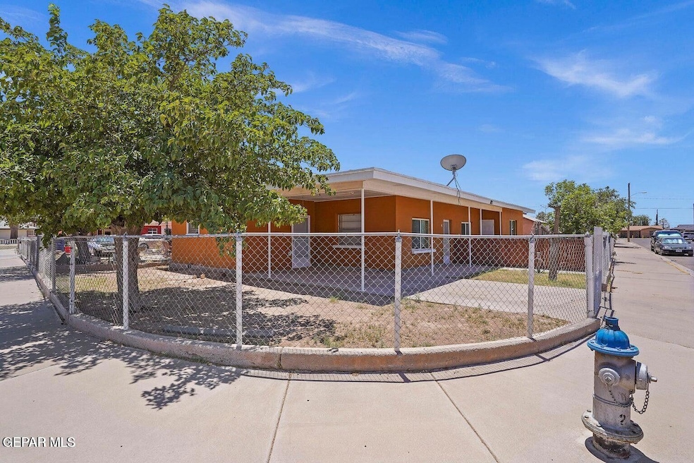 323 Singh St unit B, El Paso, TX 79907 - photo 1