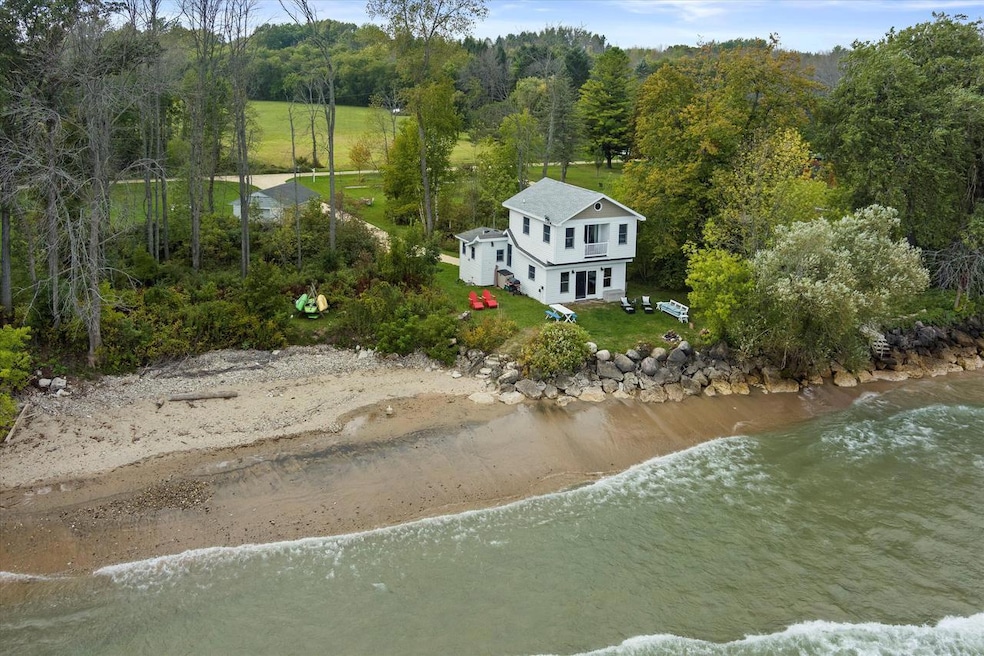 7140 Sauk Trail Beach Rd, Cedar Grove, WI 53013 - photo 1