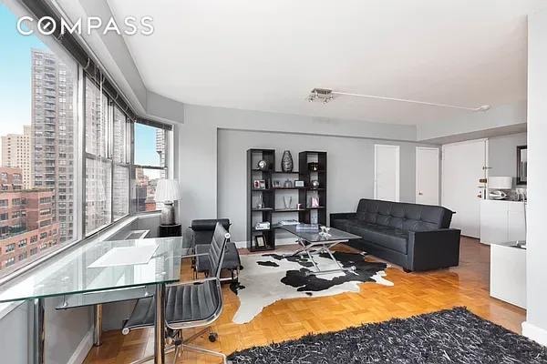 Pending $315,000 • Co-Listing Agent