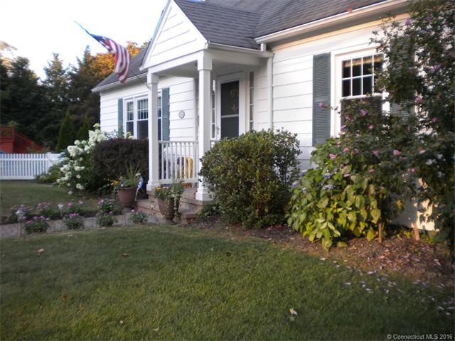 260 S Elm St, Wallingford, CT 06492 - photo 1