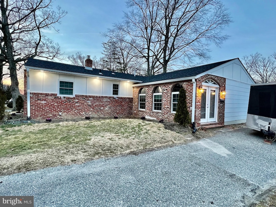 29 Chews Landing Rd, Lindenwold, NJ 08021 - photo 1