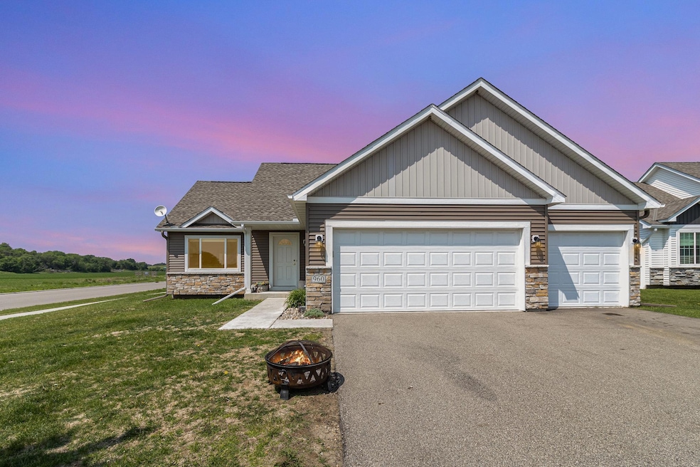 For Sale $365,900 • Co-Listing Agent