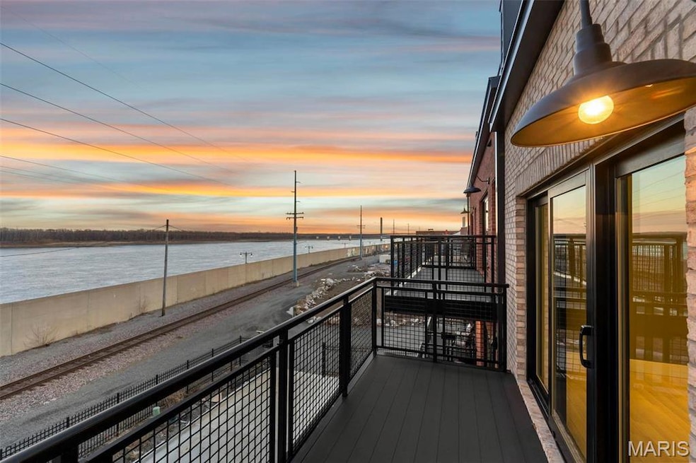 290 N Main St, Cape Girardeau, MO 63701 - photo 1