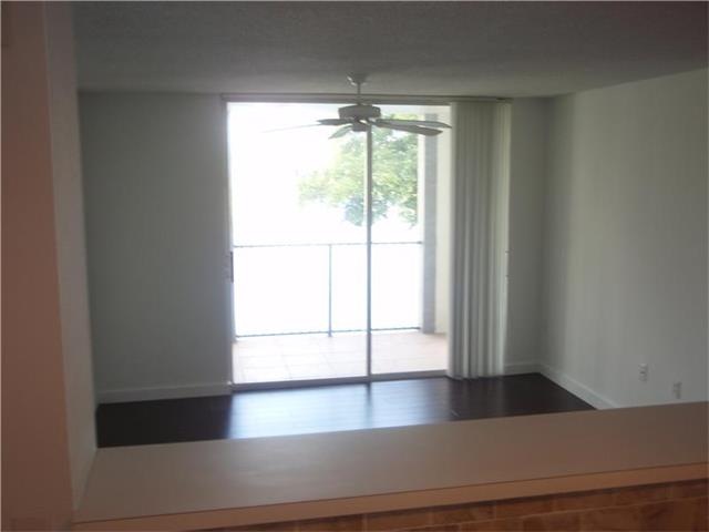 4440 NW 107th Ave unit 206, Doral, FL 33178 - photo 1