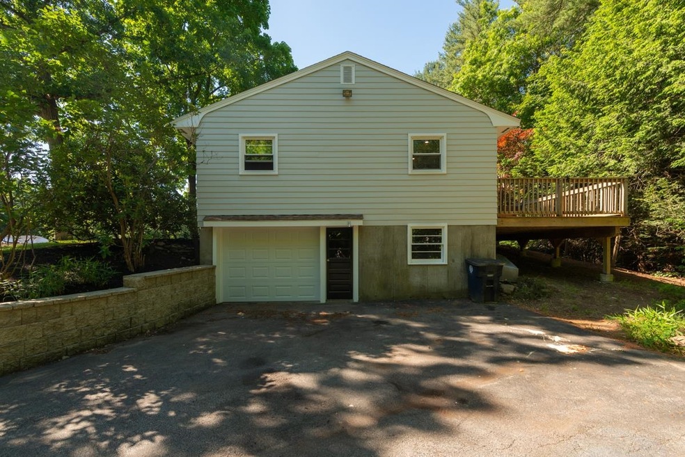 6 Tammy Cir, Nashua, NH 03062 - photo 1