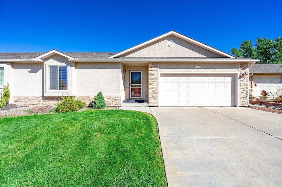 For Sale $374,900 • Co-Listing Agent