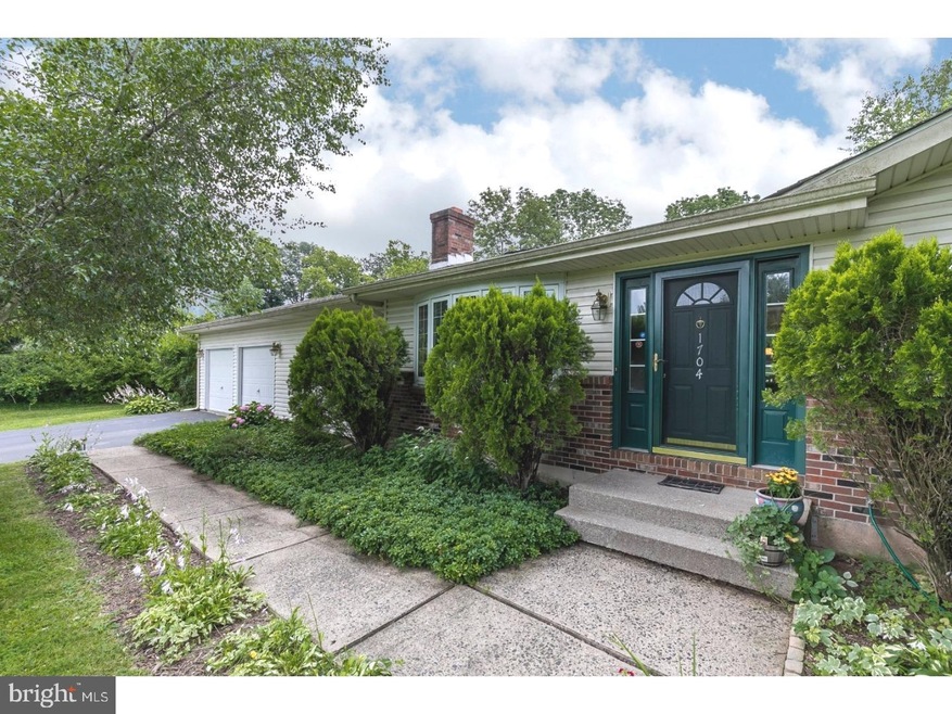 1704 Quarry Rd, Harleysville, PA 19438 - photo 1