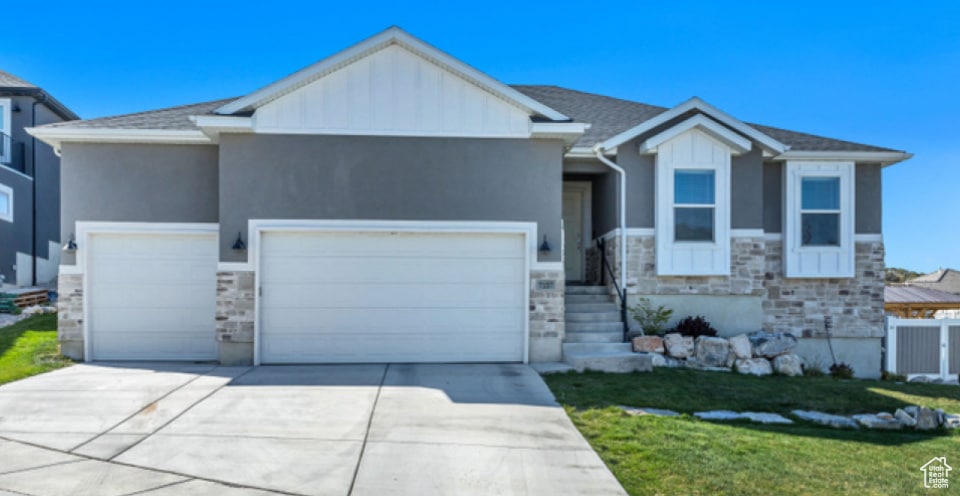 7157 N Skyview Ct, Eagle Mountain, UT 84005 - photo 1