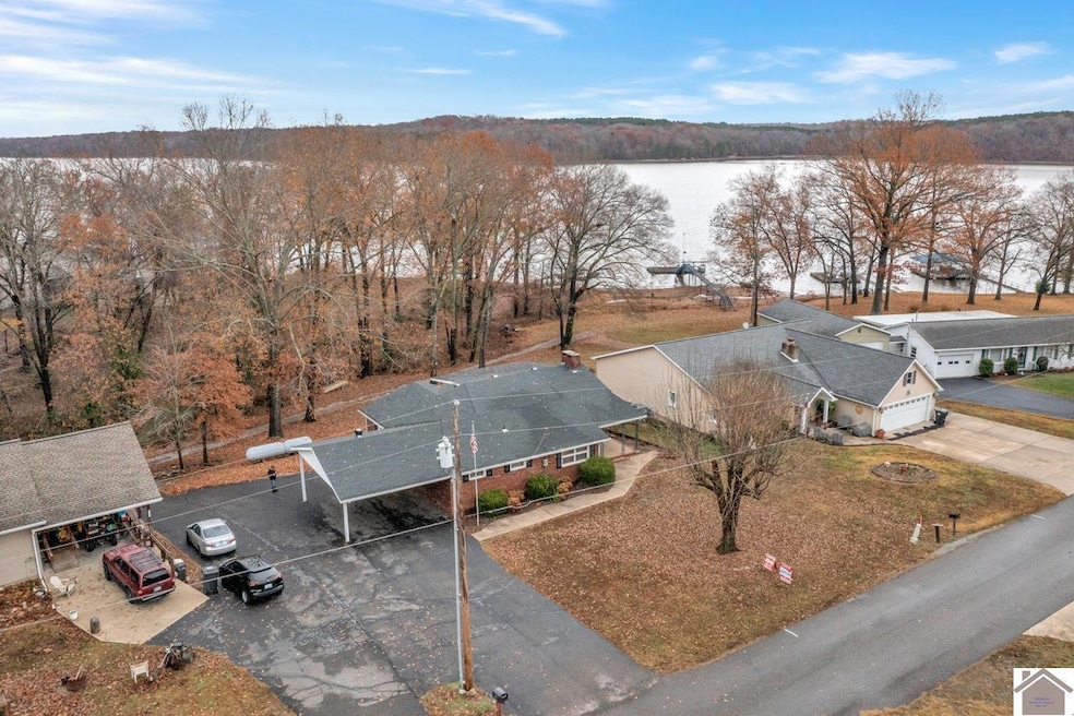 38 Elmhurst Ln, Murray, KY 42071 - photo 1