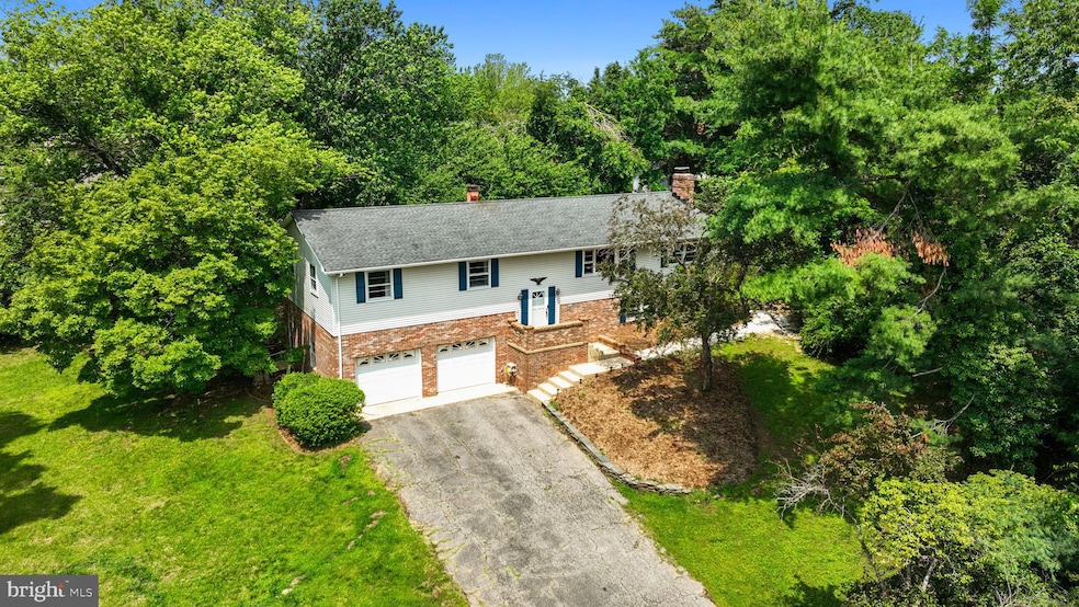 Under Contract $419,000