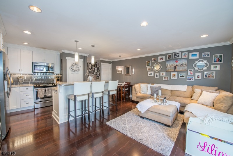 10 Onyx Ct, Passaic, NJ 07055 - photo 1